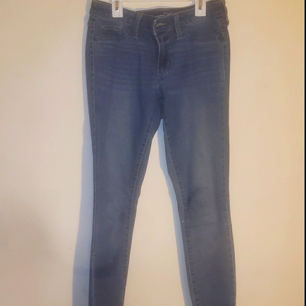 Universal thread jeans